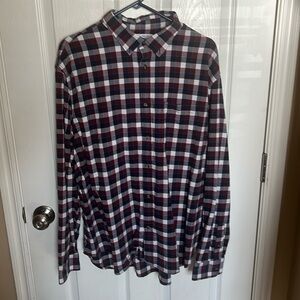 Old Navy button down shirt